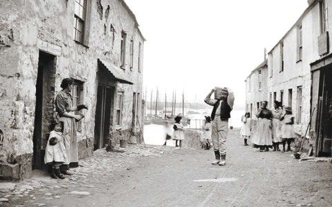 Historic photo of Gwavas Quay, Newlyn (from Billy Stevenson Collection)